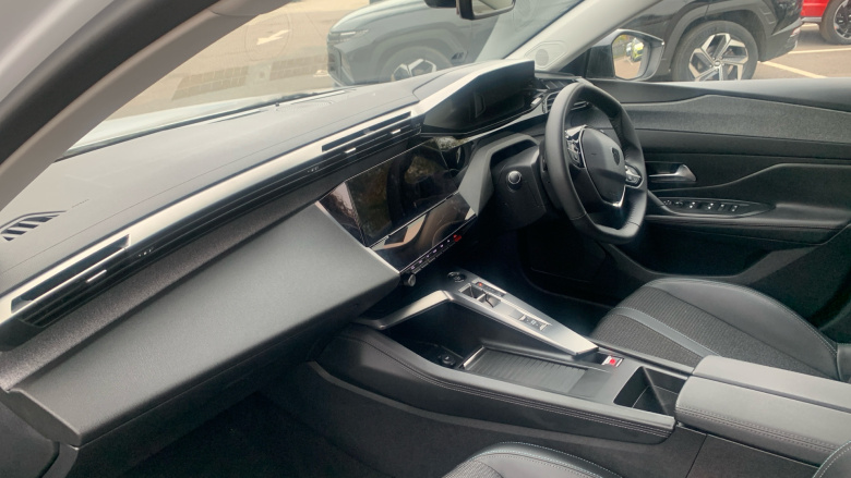 Peugeot 308 1.2 PureTech Allure 5dr EAT8 Petrol Hatchback